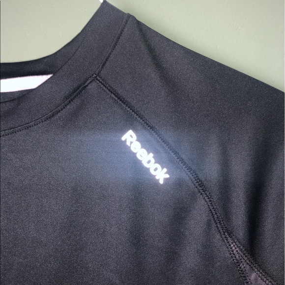 Reebok dri fit T-shirt - Picture 2 of 2